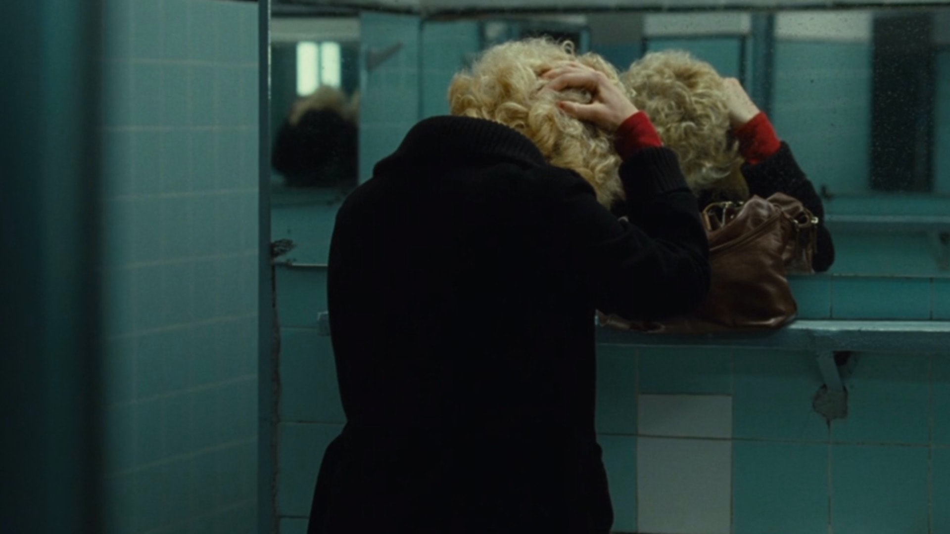 The Headless Woman 