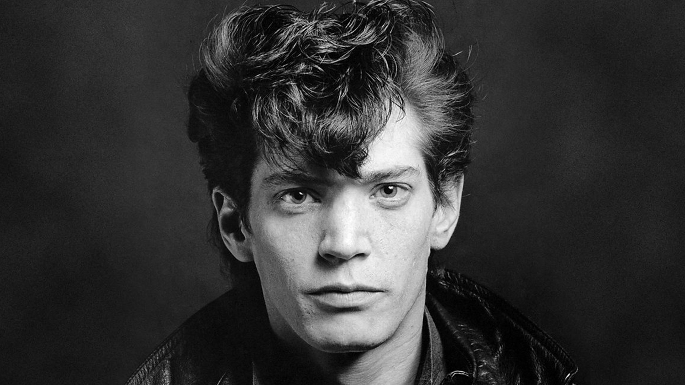 Mapplethorpe: Look at the Pictures slide 0